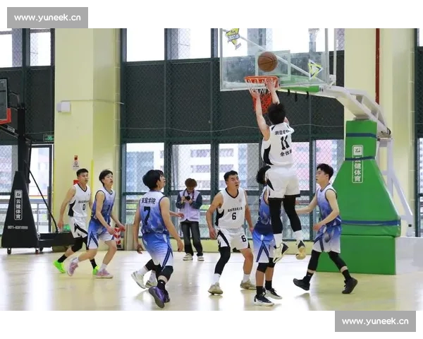 篮球激情燃动赛场智慧与团队协作的巅峰较量揭秘